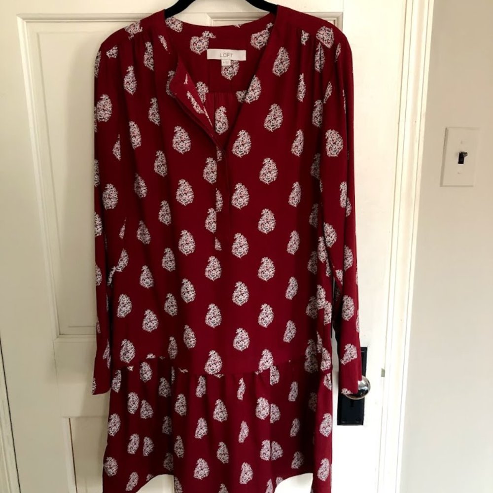 Ann Taylor LOFT Drop-Waist Dress - M